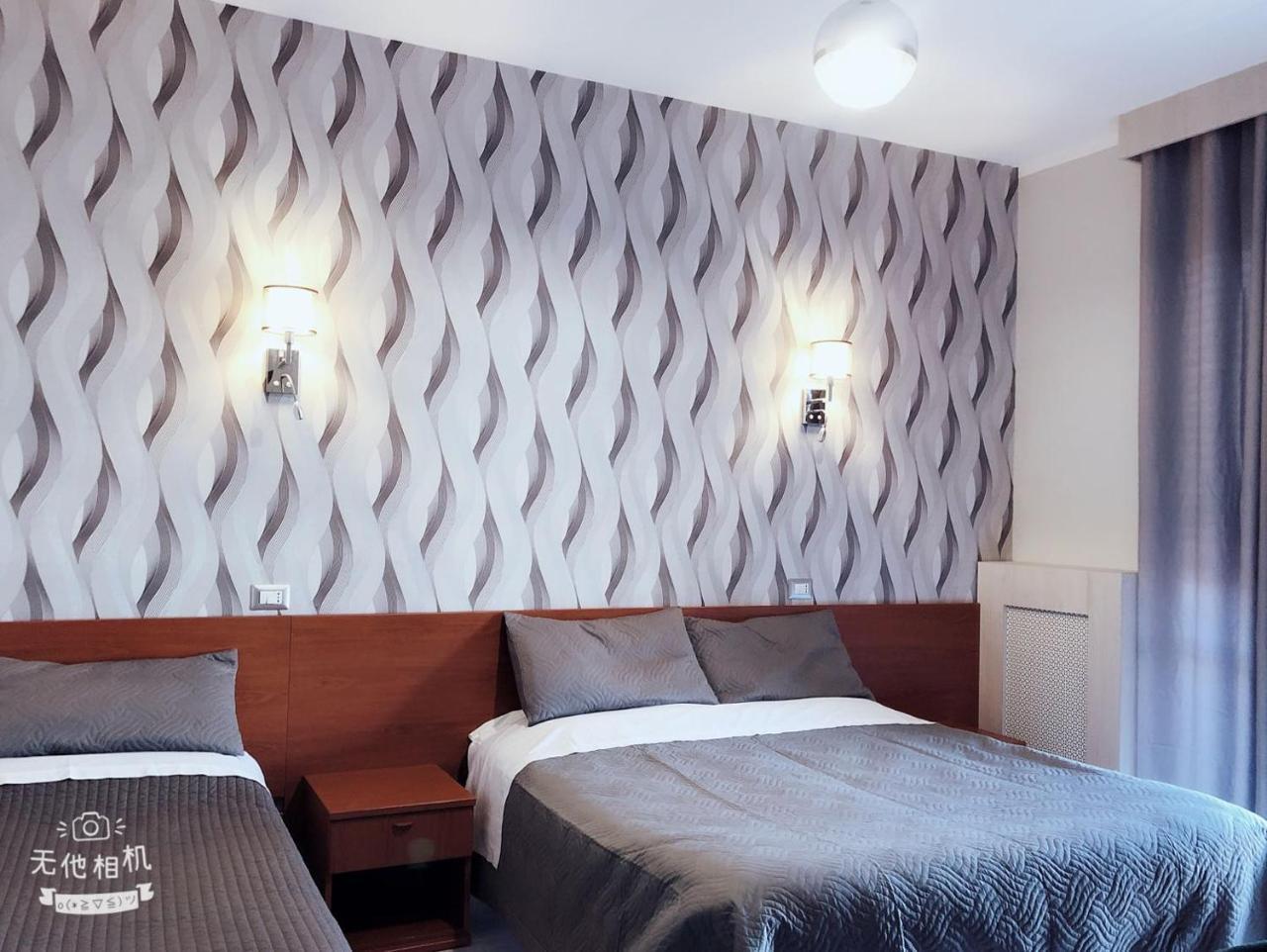 Hotel Frejus Колленьо Экстерьер фото